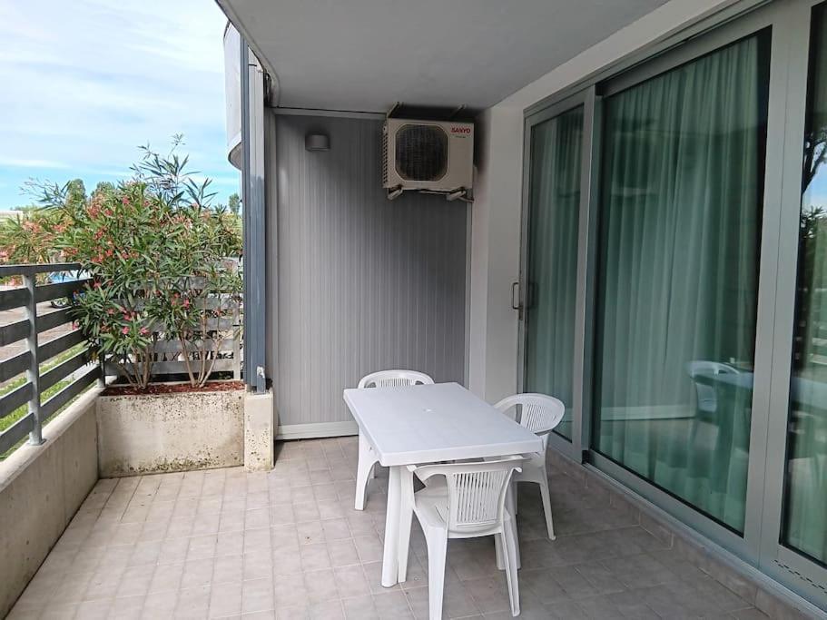 Appartamento Piano Terra Eraclea Mare Kültér fotó